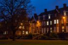 miniatura University of Birmingham - Birmingham Business School at night